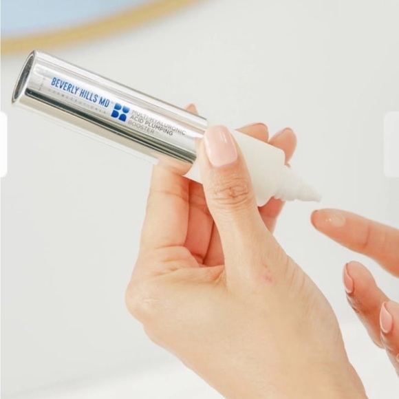 🩵 Beverly Hills Multi-Hyaluronic Acid
Plumping Booster 130.00 - Picture 1 of 2